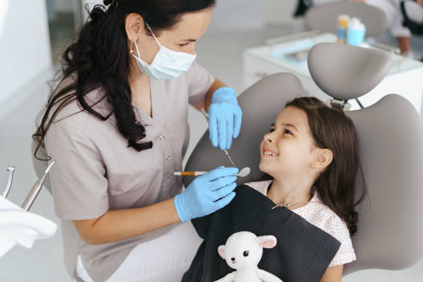 Best Broken or Chipped Tooth Repair in Williamsburg, FL